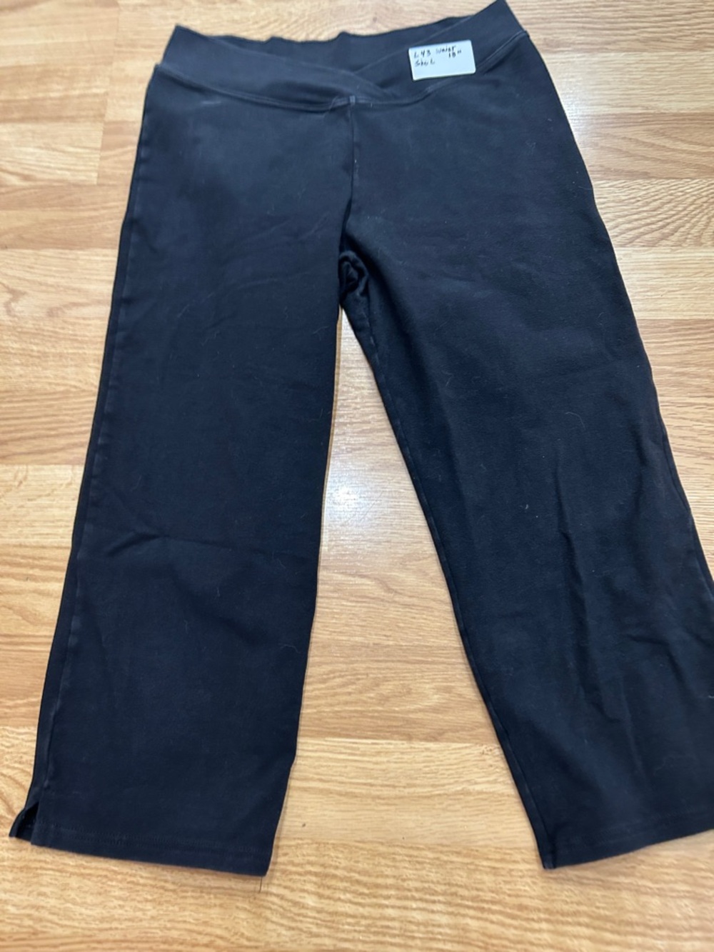 L43.   Body Wrappers Black Cropped Yoga Pants